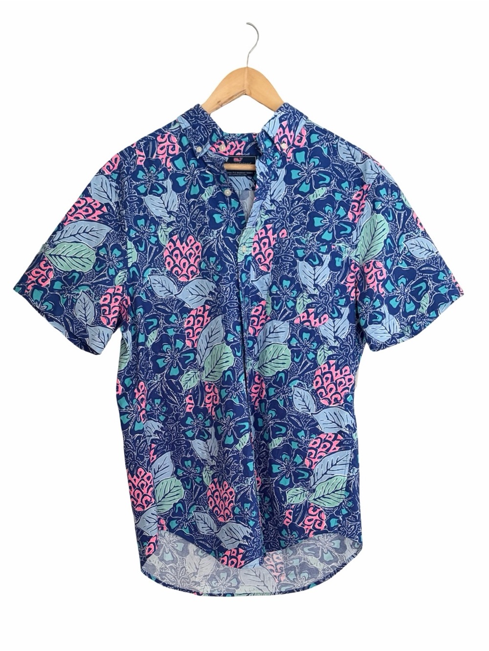 Vineyard Vines Blue Pink Pineapple Classic Fit Murray Button Down Small